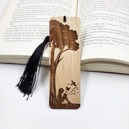 Treeside reading wood bookmark - book gifts / eco-friendly